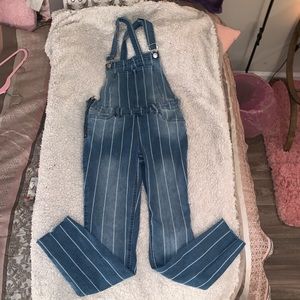 Denim patterned overalls